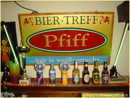 PFIFF Pics Bar und Mautzy_10.JPG